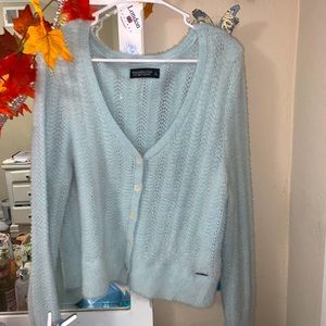 Comfy sweater or button down